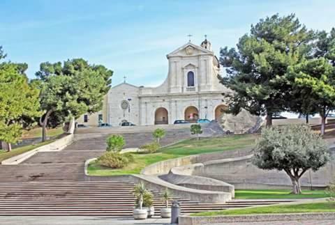 AD Villanova San Giovanni Cagliari Exteriör bild
